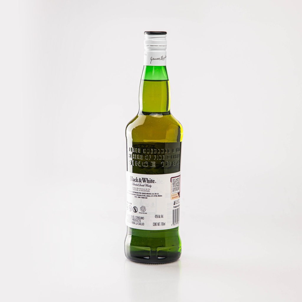 Whisky Esc. Black And White 750ml