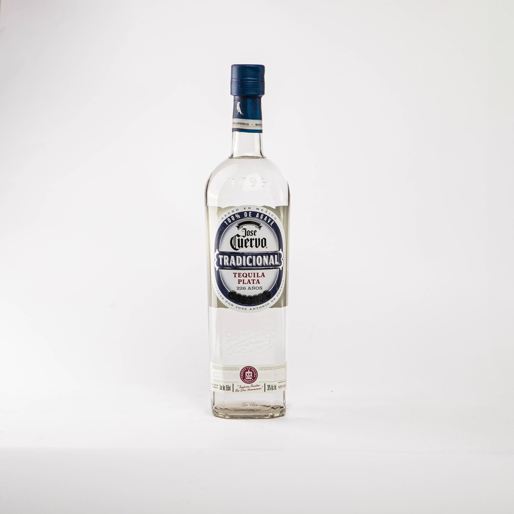Tequila Blanco Tradicional Plata 950ml