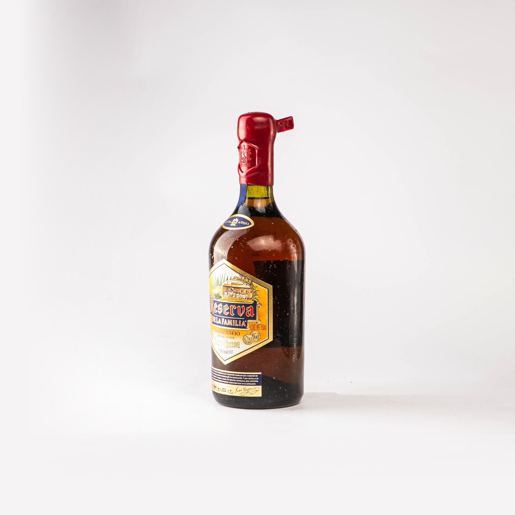 Tequila Extra Añejo Reserva De La Familia 750ml